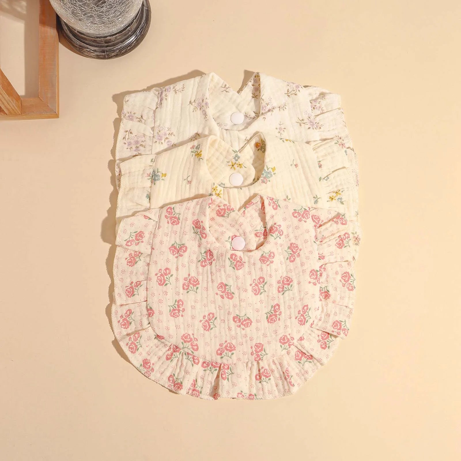 3pcs Baby Cute Ruffle Edge Saliva Towel