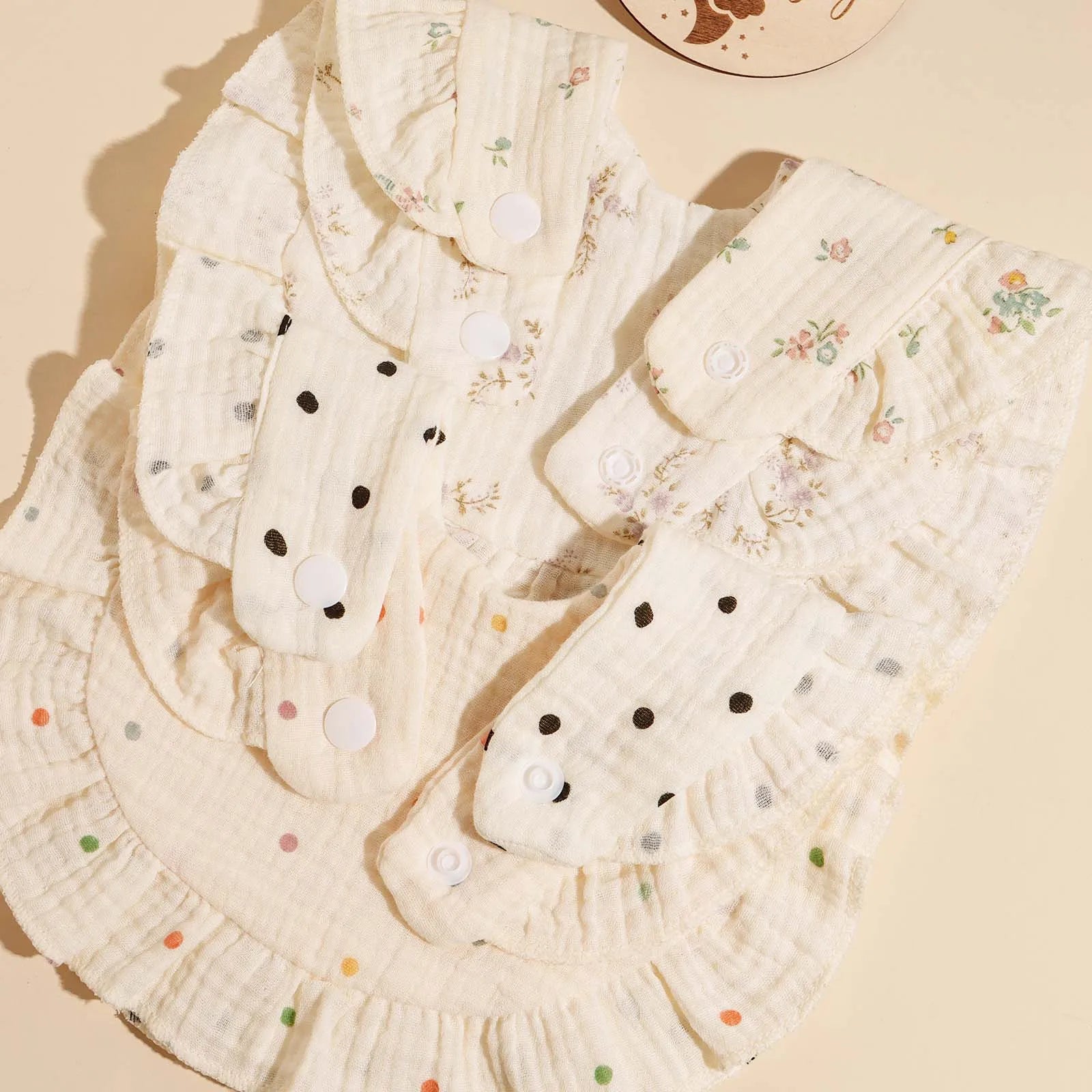 3pcs Baby Cute Ruffle Edge Saliva Towel