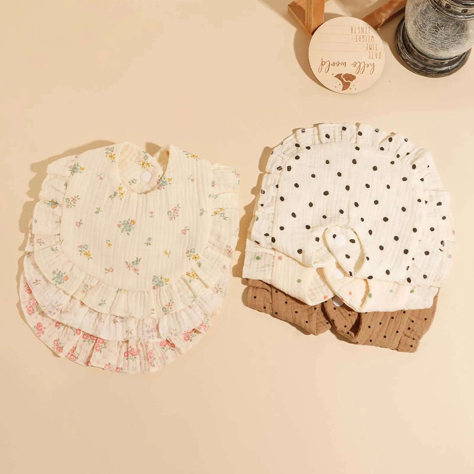 3pcs Baby Cute Ruffle Edge Saliva Towel