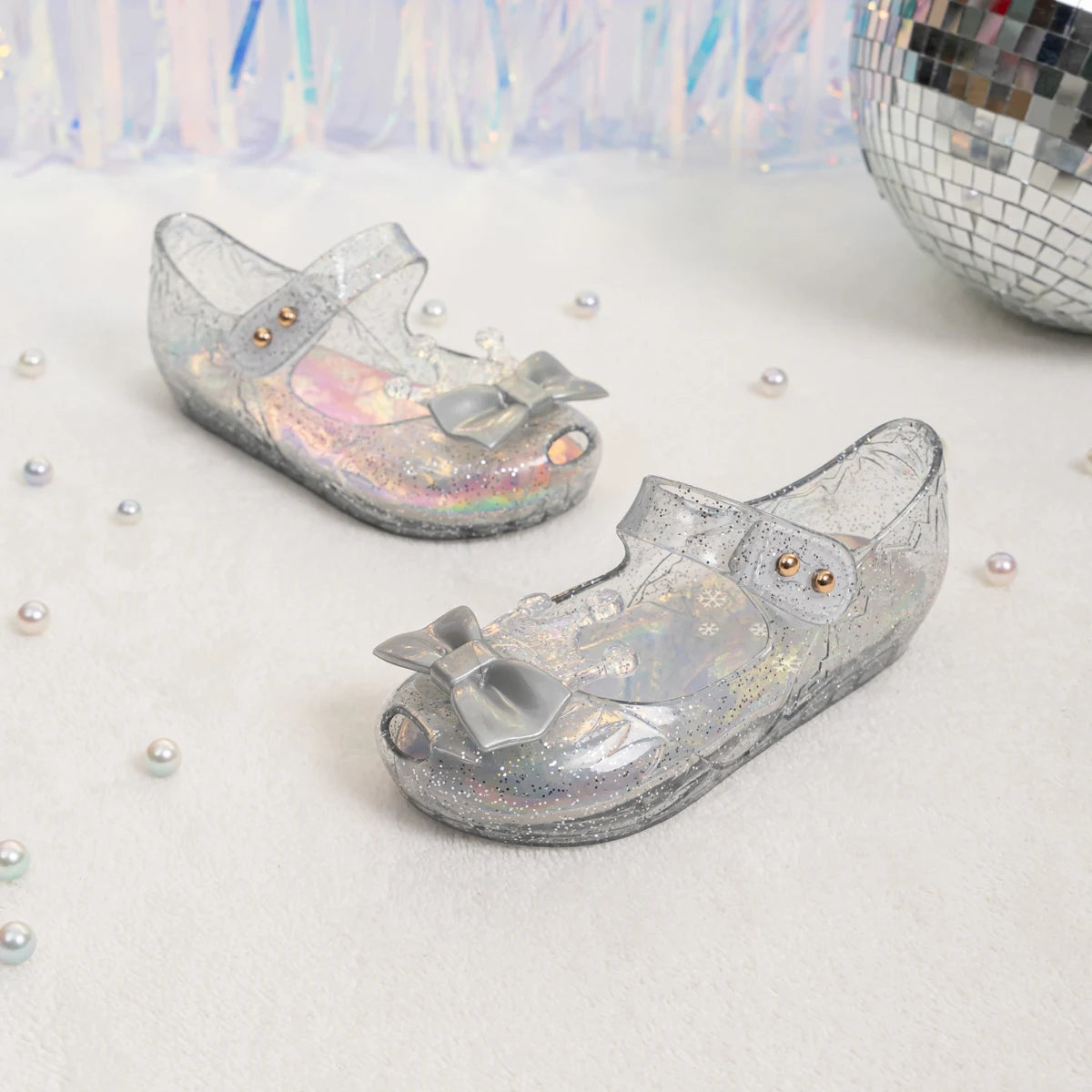 New Children's Garden Shoes Pure Color Bright Bow Sandals